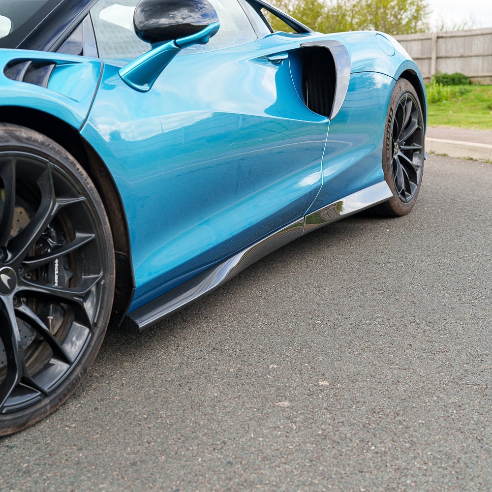 MCLAREN ARTURA 2023+ CARBON FIBRE SIDE SKIRTS - CT DESIGN