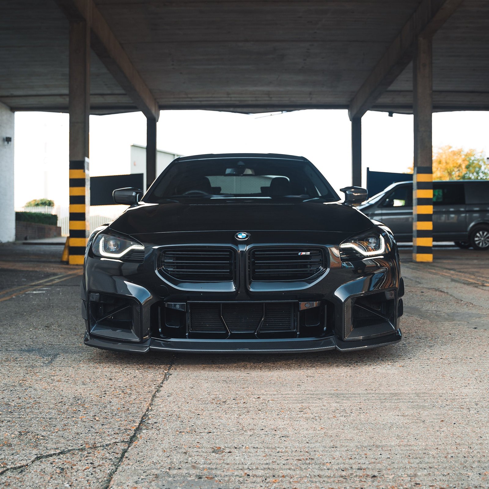 BMW-G87-M2-FULL-CARBON-FIBRE-KIT-CT-DESIGN-9.jpg