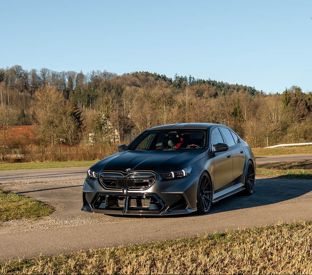 BMW-G90-M5-CARBON-FIBRE-FULL-KIT-CT-DESIGN-6.jpg