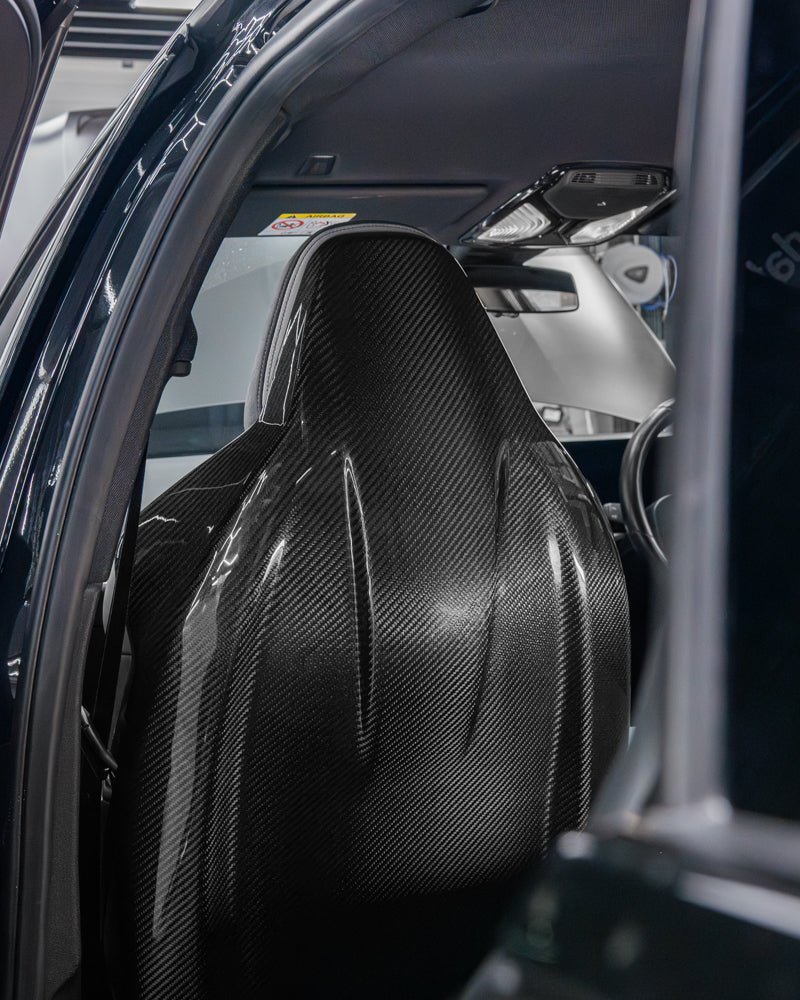 BMW-GXXF9X-FULL-CARBON-FIBRE-SEATS-BACKS-3.jpg