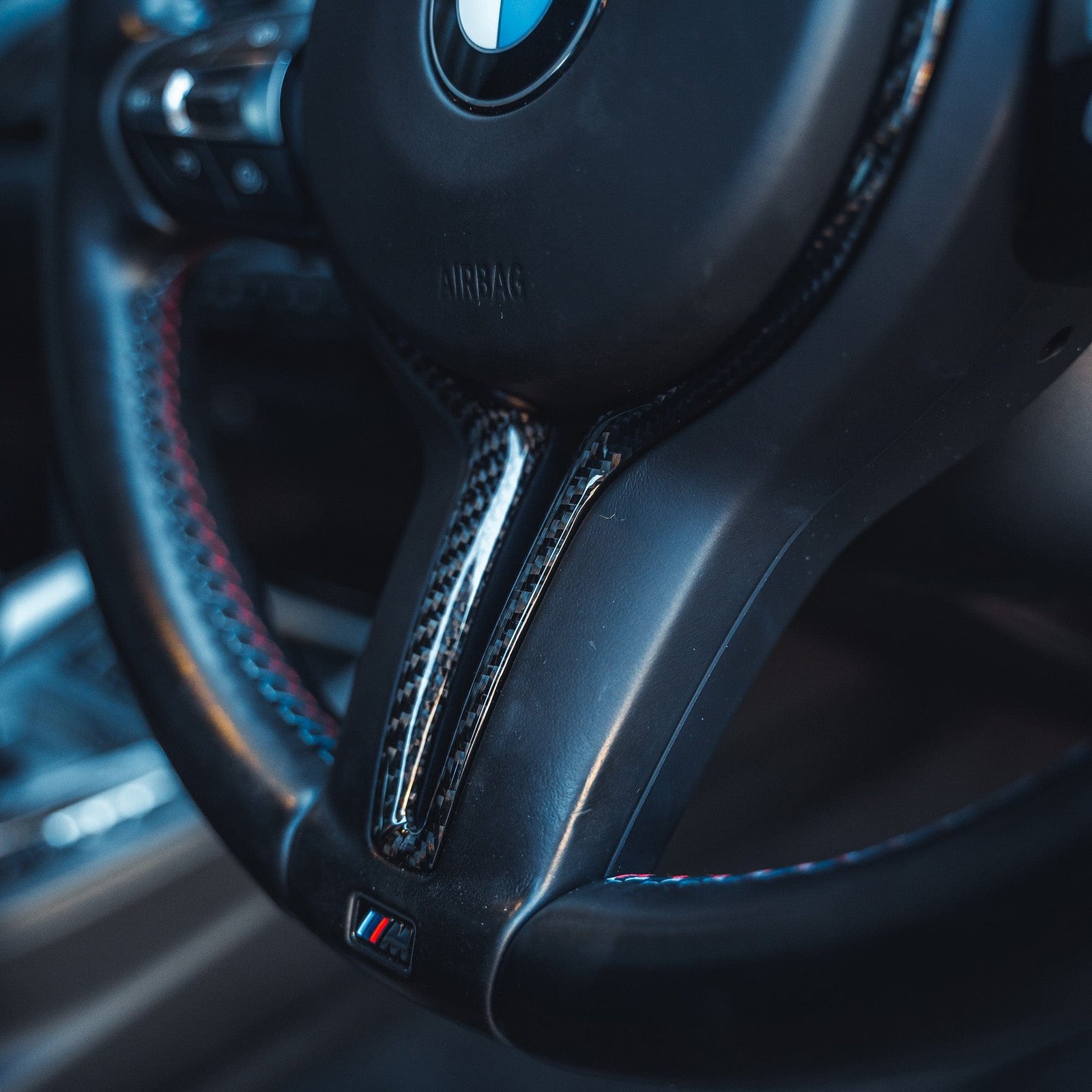 BMW-M-Fxx-CARBON-FIBRE-STEERING-WHEEL-TRIM-2012-2020-3.jpg