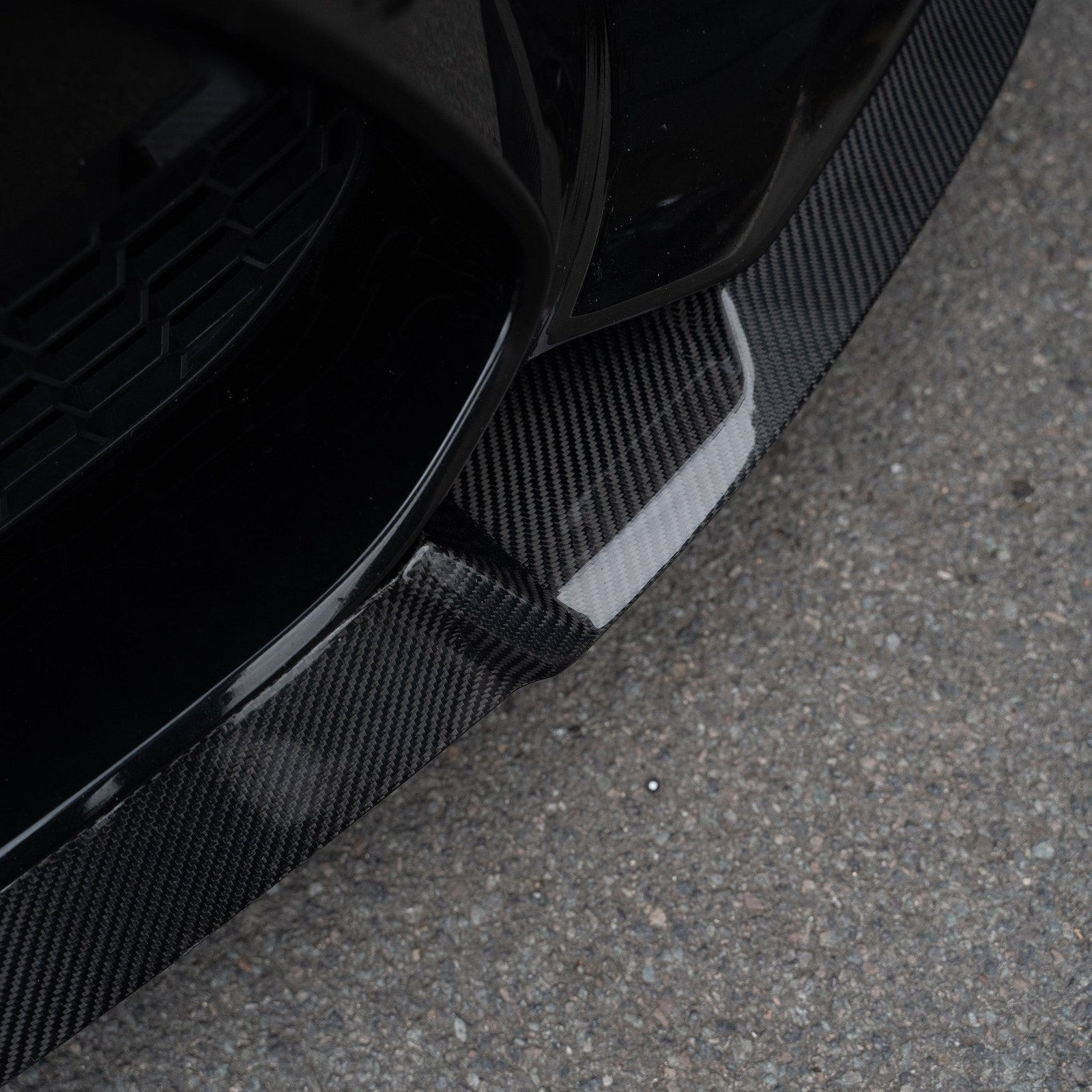 BMW-M2-F87-N55OG-CARBON-FIBRE-SPLITTER-M4-CS-STYLE-11.jpg