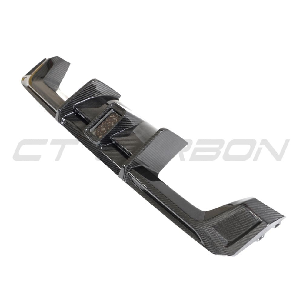 BMW-M3M4-G80G81G82G83-CARBON-FIBRE-DIFFUSER-WITH-LED-CT-DESIGN-12.jpg