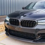 BMW-F90-M5-G30-G31-5-SERIES-LCI-CARBON-FIBRE-GRILLE.jpg