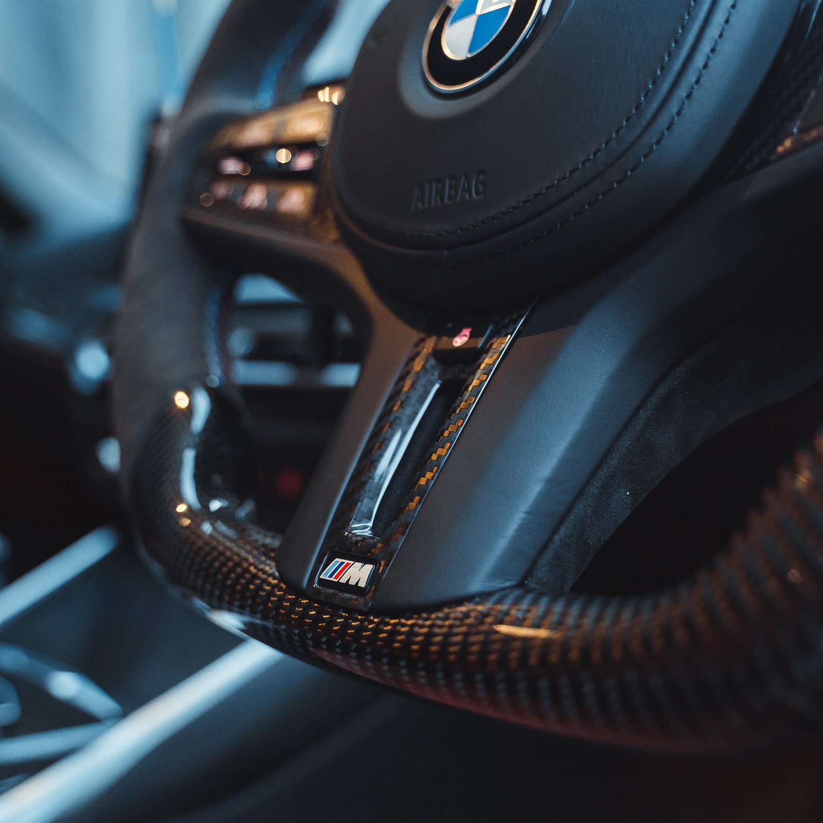 G82DIFFUSERTIPSANDSTEERINGWHEEL_-8.jpg