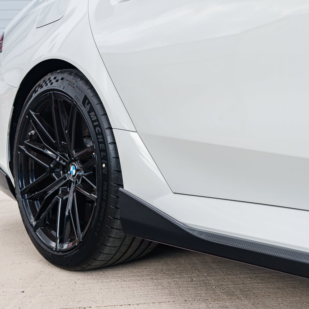 G90_M5_Saloon_MP_Kit_web_CT_Carbon_050925_04.jpg