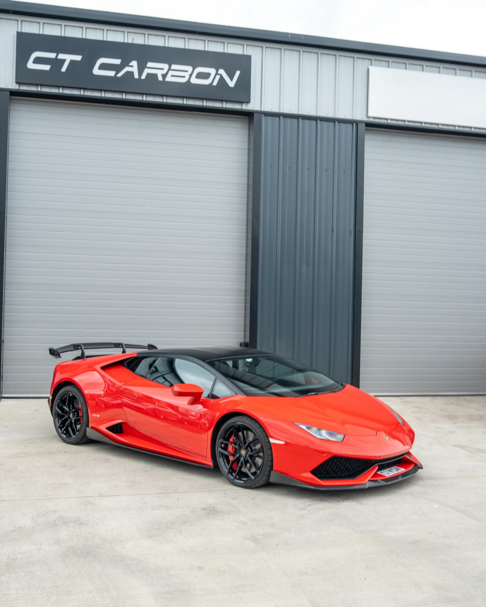 LAMBORGHINI-HURACAN-LP-610-CARBON-FIBRE-FULL-KIT-CT-DESIGN-22.jpg