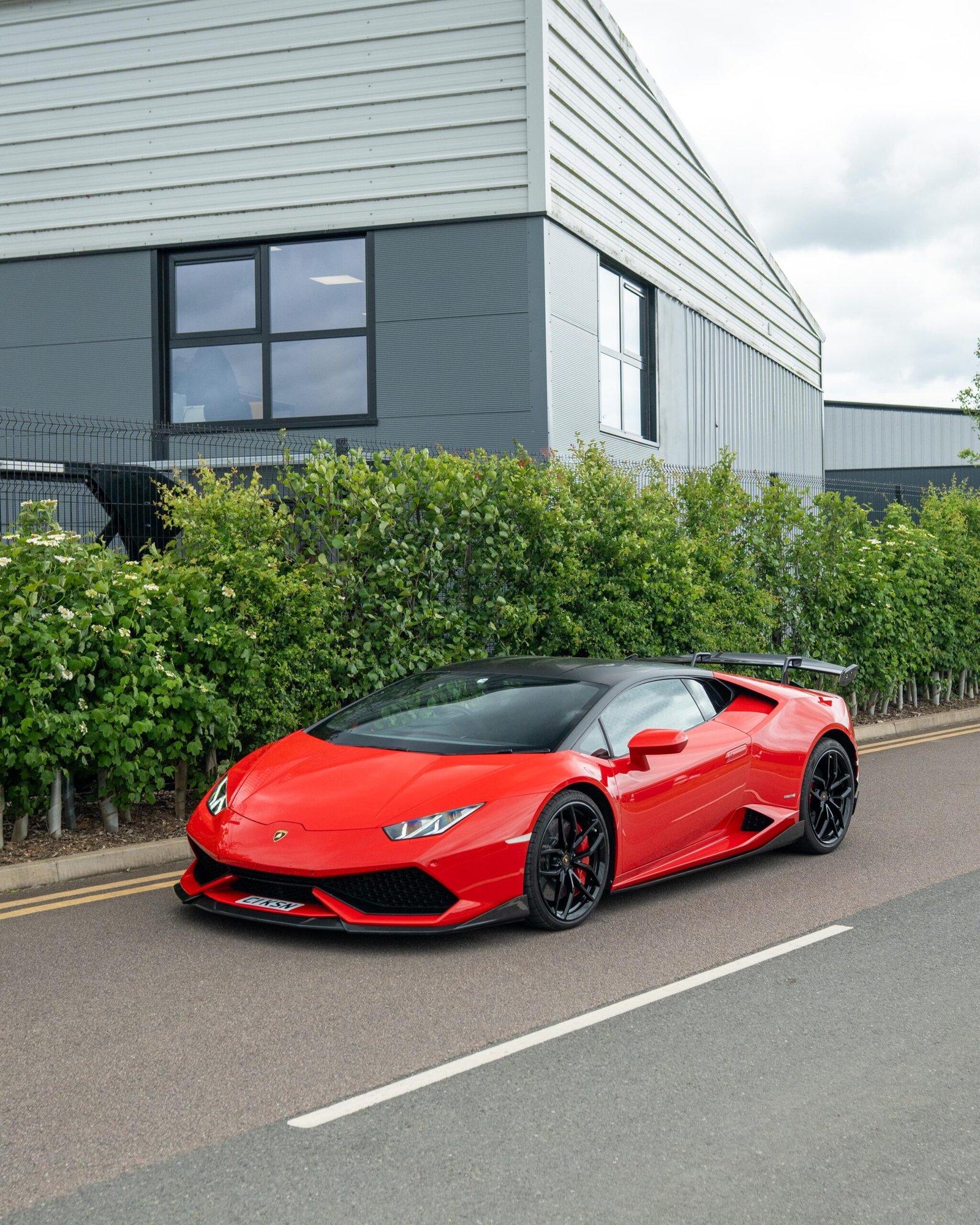 LAMBORGHINI-HURACAN-LP-610-CARBON-FIBRE-FULL-KIT-CT-DESIGN-26.jpg