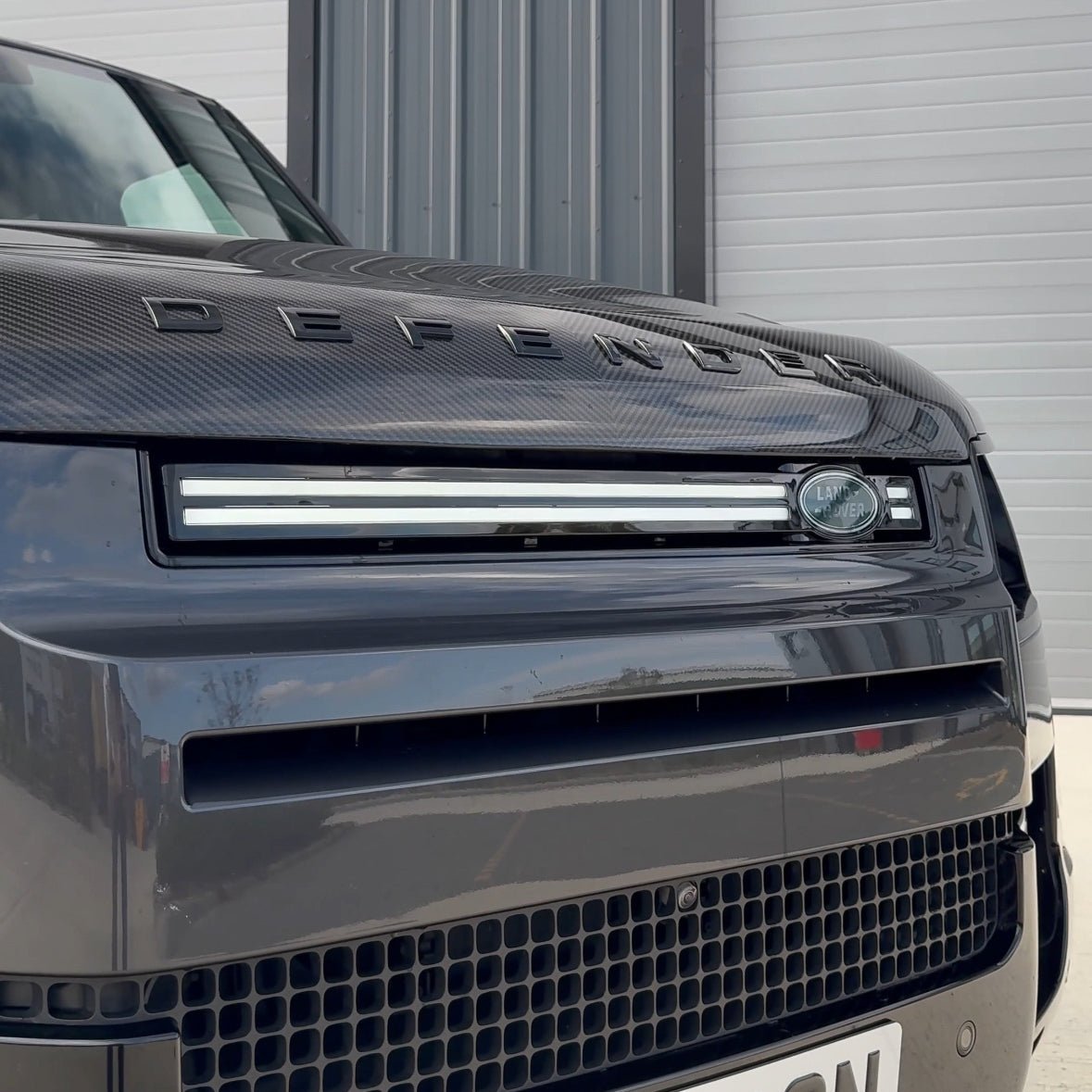 LAND-ROVER-DEFENDER-L663-110-90-FRONT-GRILLE-LED-LIGHT-4.jpg