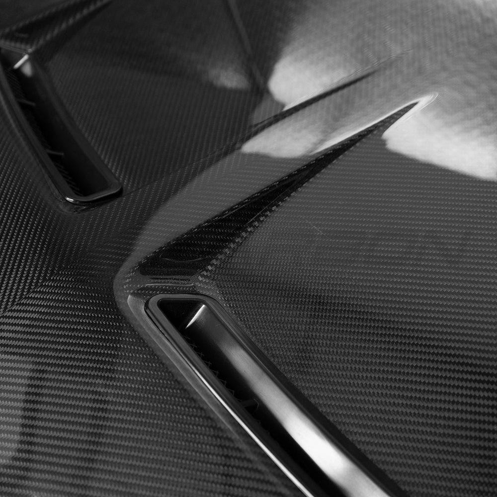 LAND-ROVER-DEFENDER-L663-90110130-CARBON-FIBRE-SV-STYLE-HOODBONNET-3.jpg
