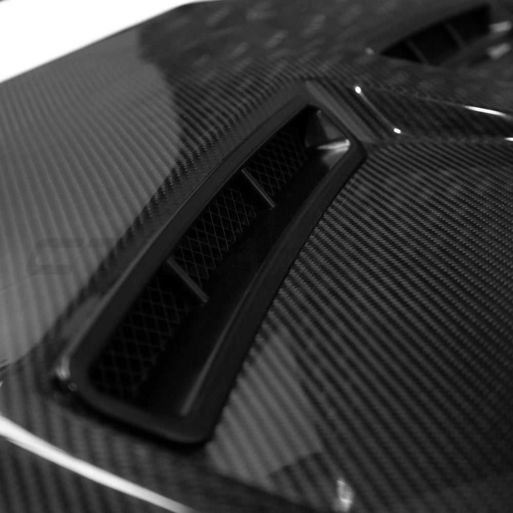 LAND-ROVER-DEFENDER-L663-90110130-CARBON-FIBRE-SV-STYLE-HOODBONNET-5.jpg