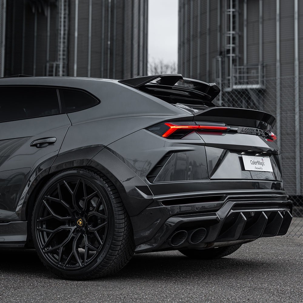 LAMBORGHINI URUS CARBON FIBRE DIFFUSER - CT DESIGN