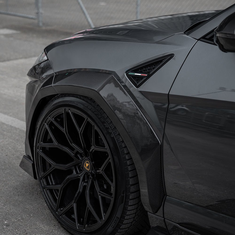 Lamborghini_Urus_web_CT_Carbon_230226_08.jpg