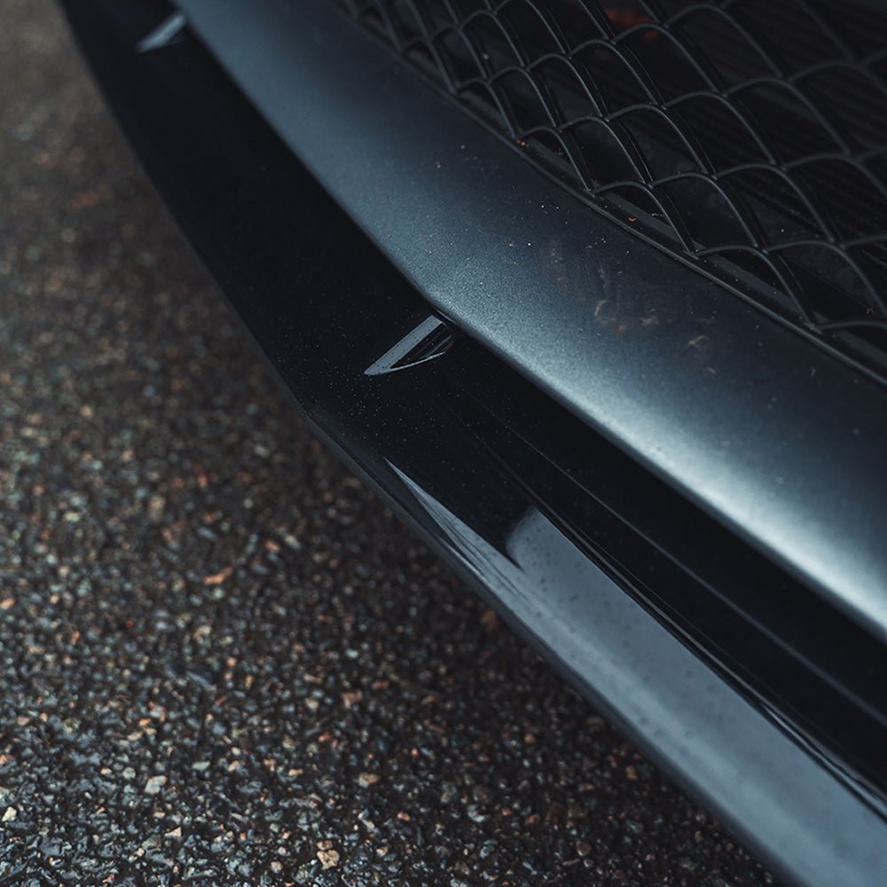 MERCEDES-W205-C63-COUPE-GLOSS-BLACK-SPLITTER-6.jpg