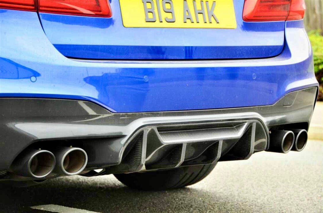 ct-carbon-full-kit-bmw-f90-m5-saloon-full-carbon-fibre-kit-gts-style-ct-carbon-bmw-f90-m5-saloon-full-carbon-fibre-kit-gts-style-28239265104042.jpg