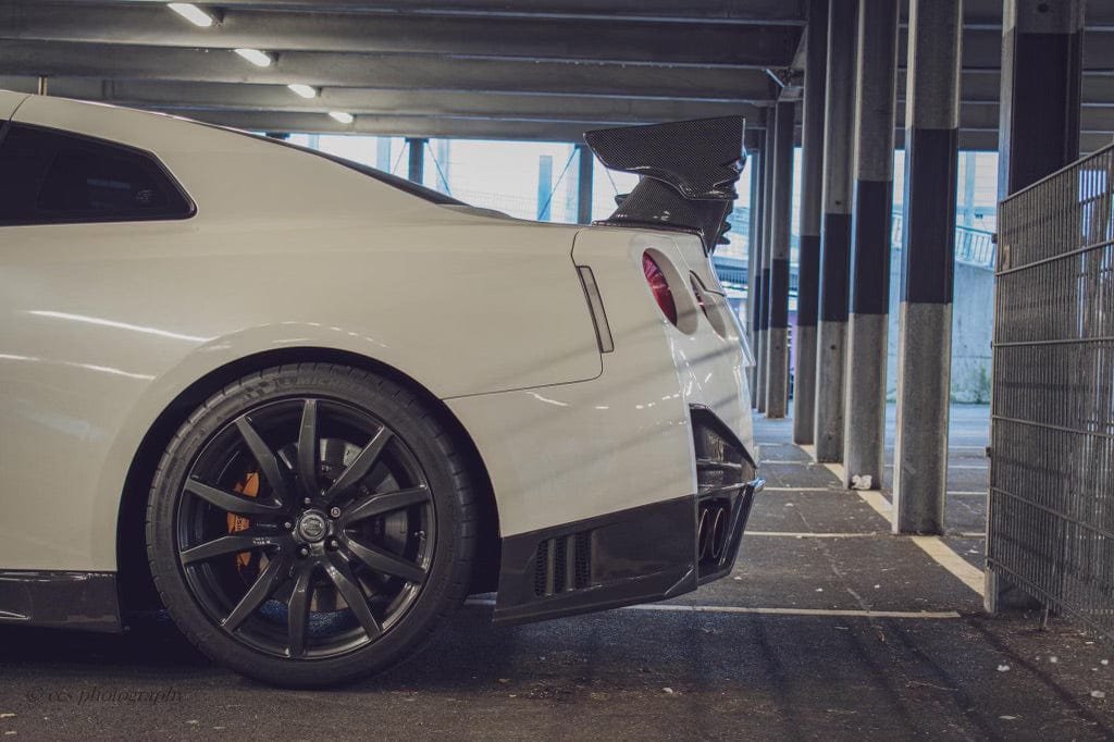 ct-carbon-large-spoiler-r35-gtr-carbon-fibre-wing-n-style-ct-carbon-r35-gtr-nismo-style-wing-33455830302890.jpg