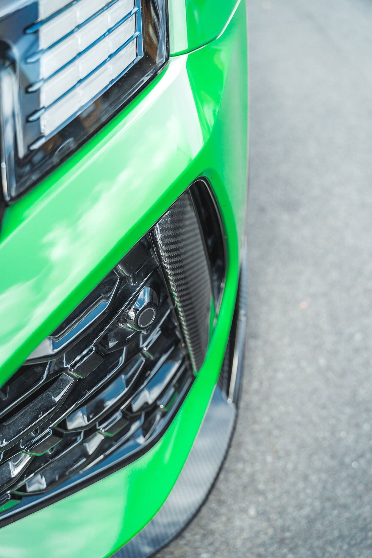 ct-carbon-splitter-audi-rs3-8y-carbon-fibre-front-bumper-corners-ct-design-34288829038762.jpg